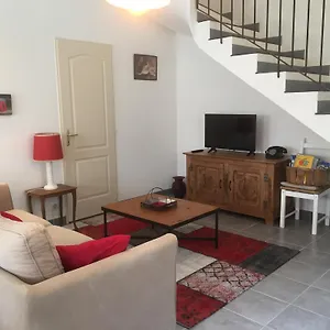 Maison De Jocelyne Lauris